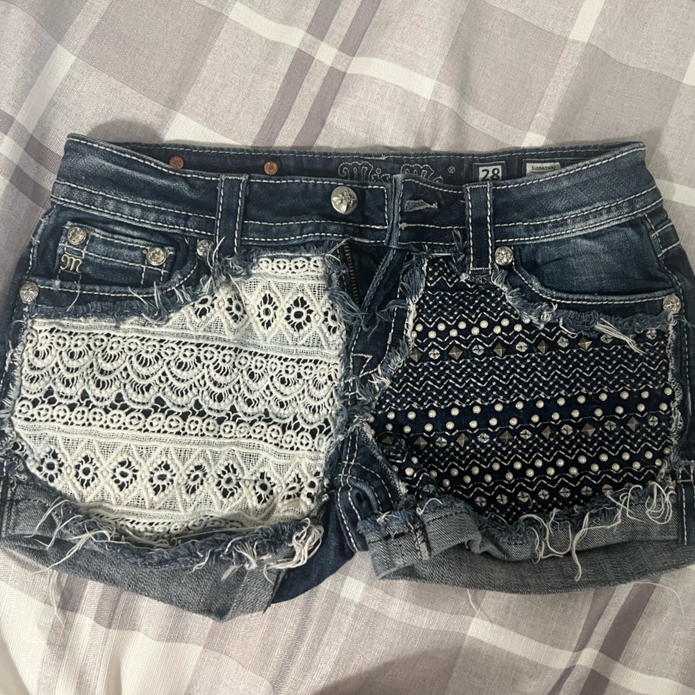 Miss Me Shorts Size28 EUC